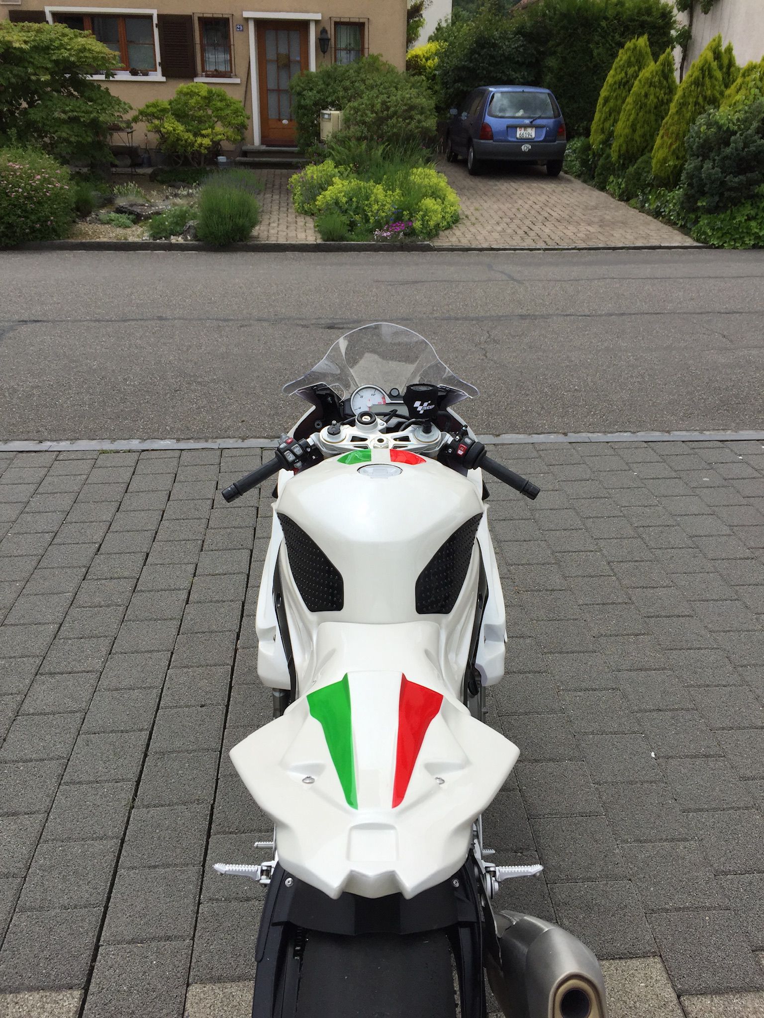 Sportbike · Tricolore